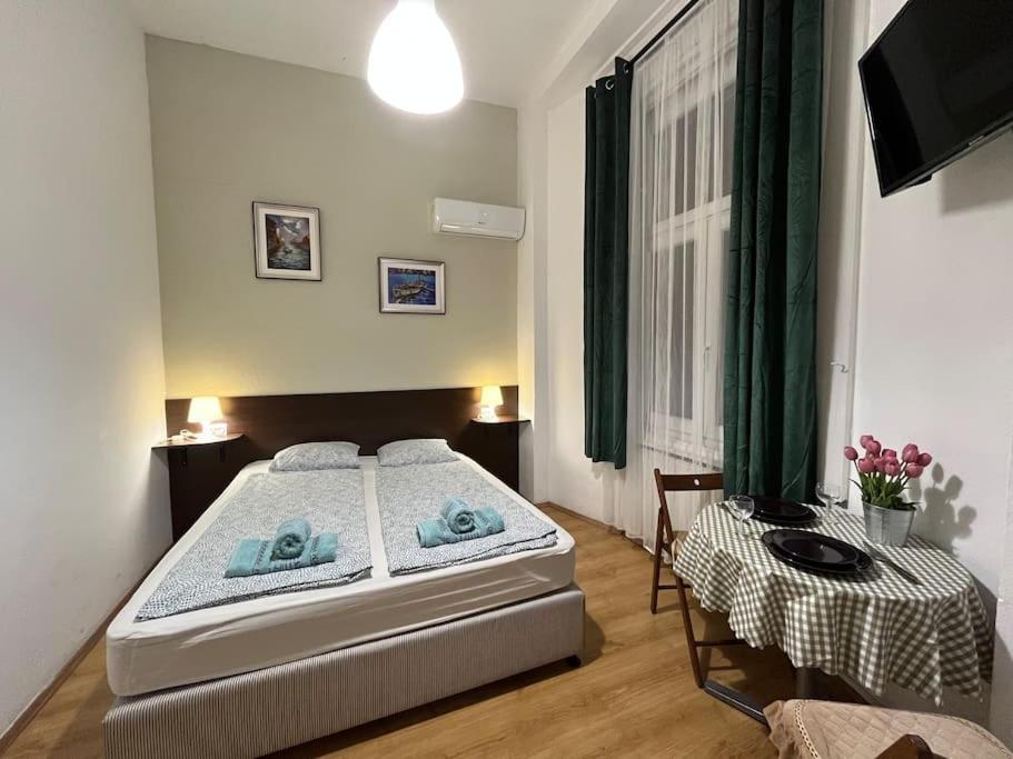 2# Sunflower Cozy Apartament